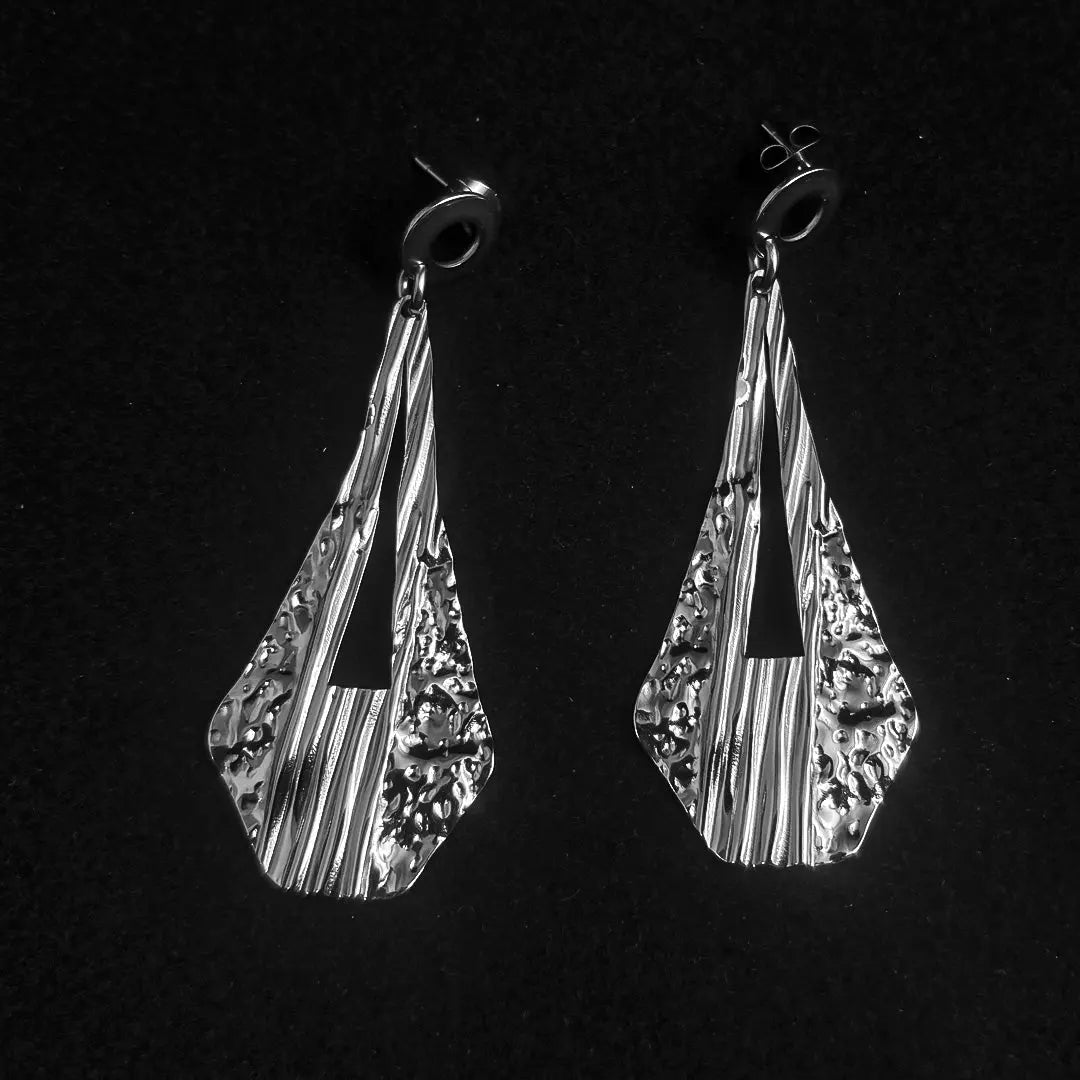Boucles D'oreilles Tanjo kotetsufwi