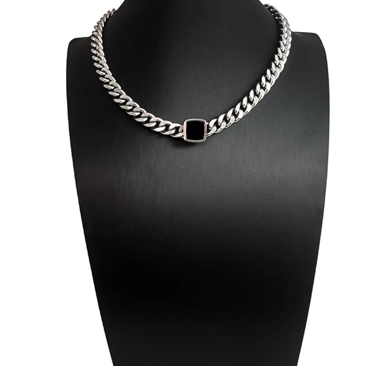 Collier Ore Kurai Kotetsu