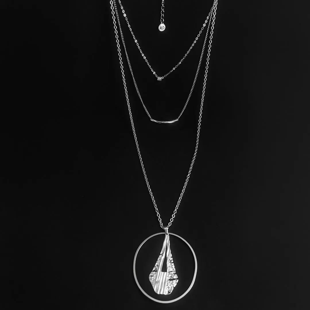 Collier Shimon Teo Kotetsu